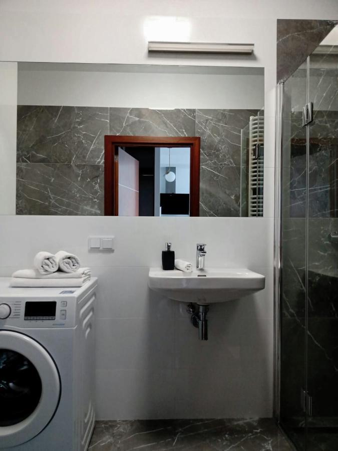 Cozy Apartment In Wilanow Warsaw Ngoại thất bức ảnh