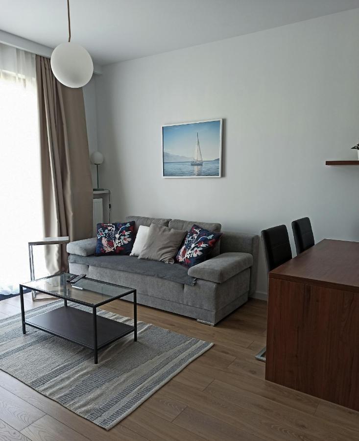 Cozy Apartment In Wilanow Warsaw Ngoại thất bức ảnh