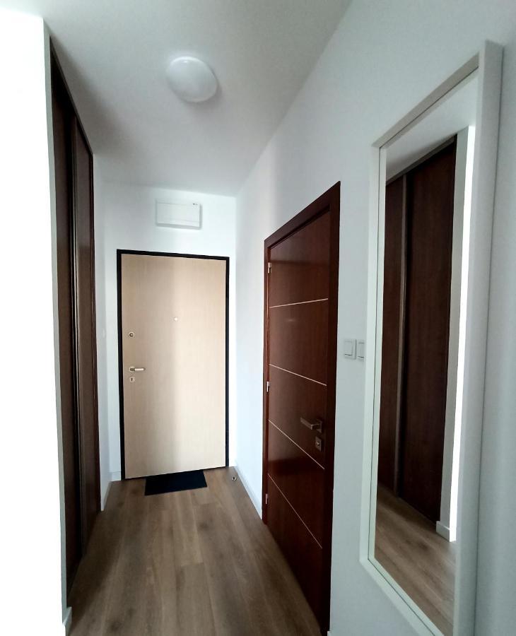 Cozy Apartment In Wilanow Warsaw Ngoại thất bức ảnh
